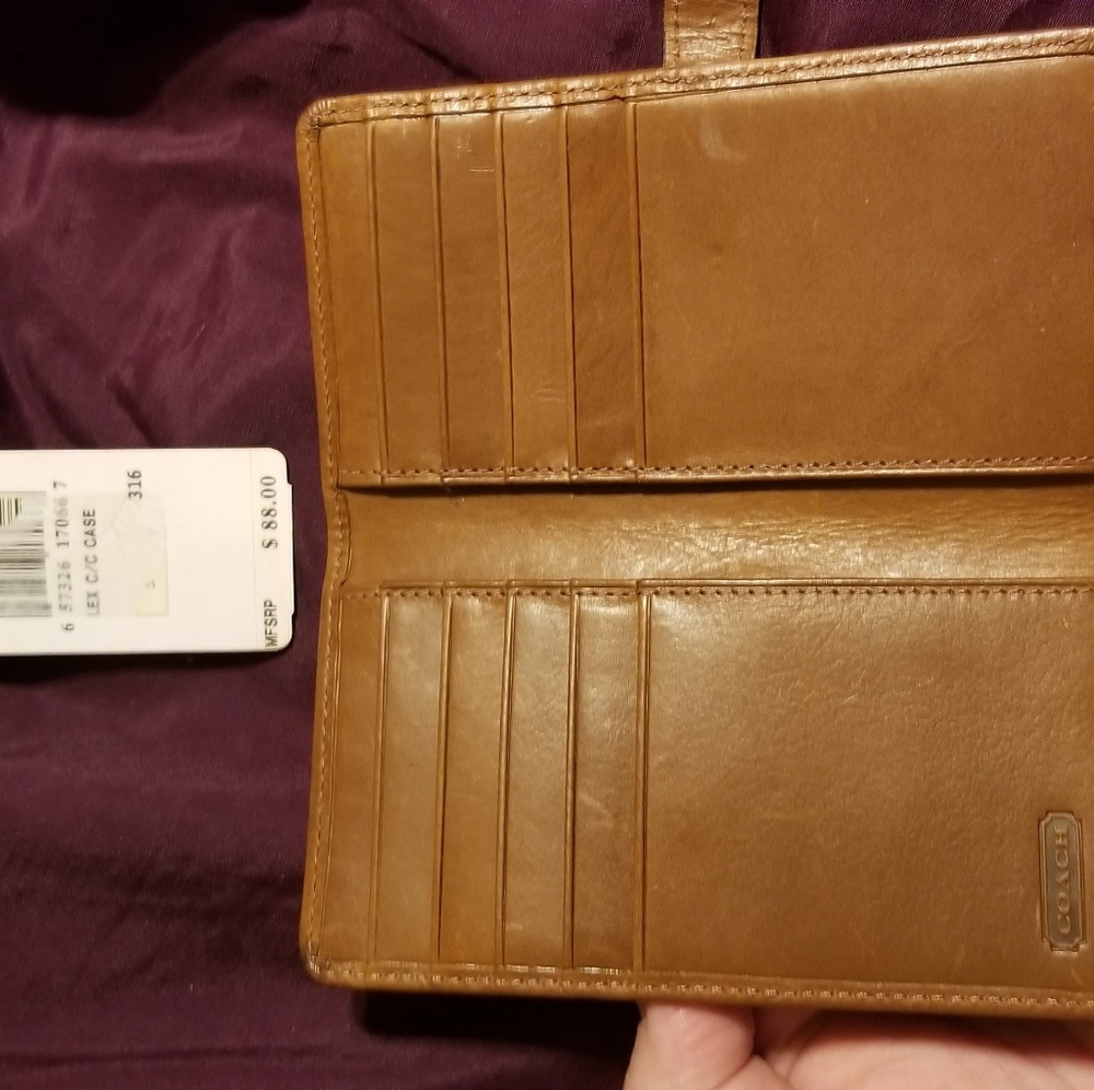 Bundle of 2 Coach bifold wallets
